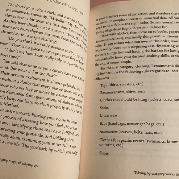 The Life-changing magic of tidying up - Picture 7 of 8